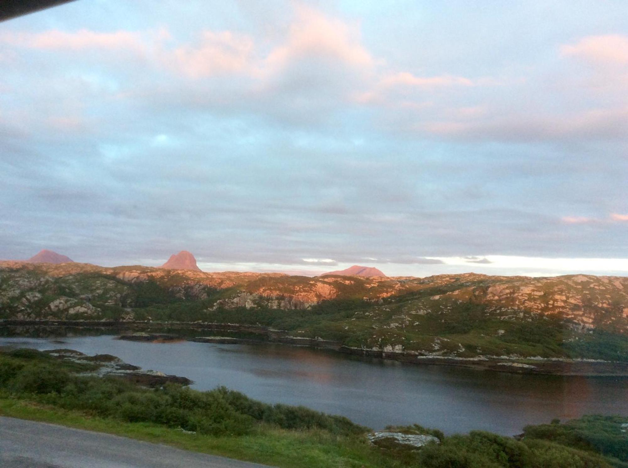 로친버 Achmelvich View Self Catering 아파트 외부 사진